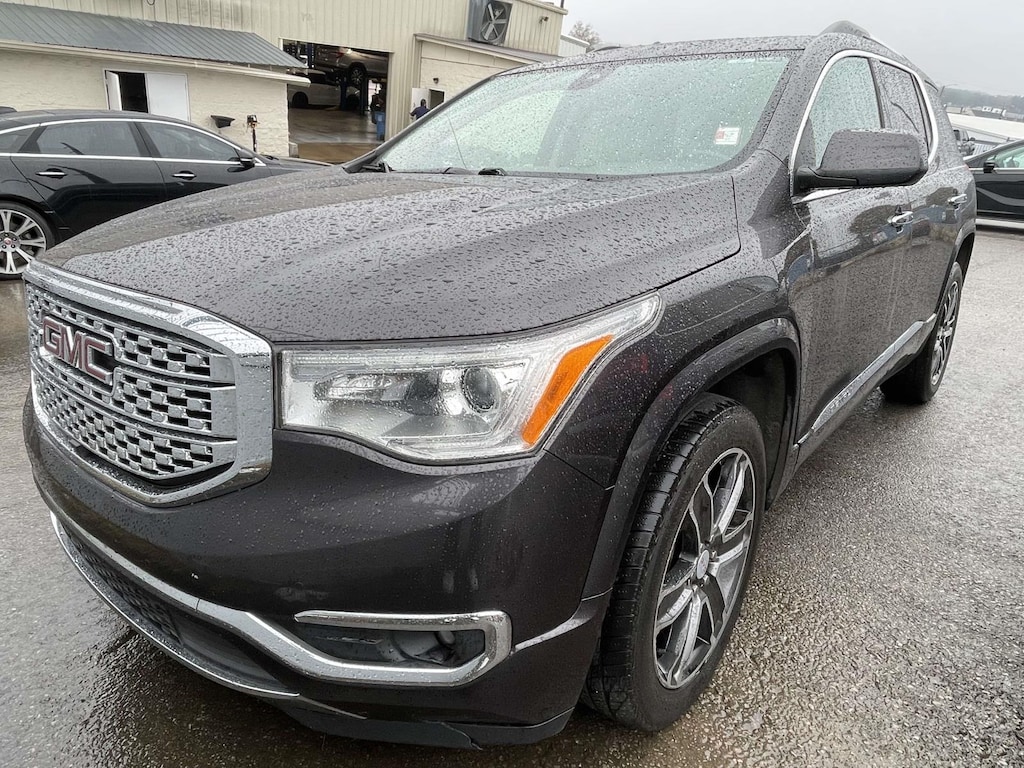 Used 2018 GMC Acadia FWD DENALI Sport Utility