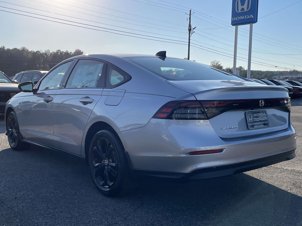 New 2025 Honda Accord SE CVT Sedan