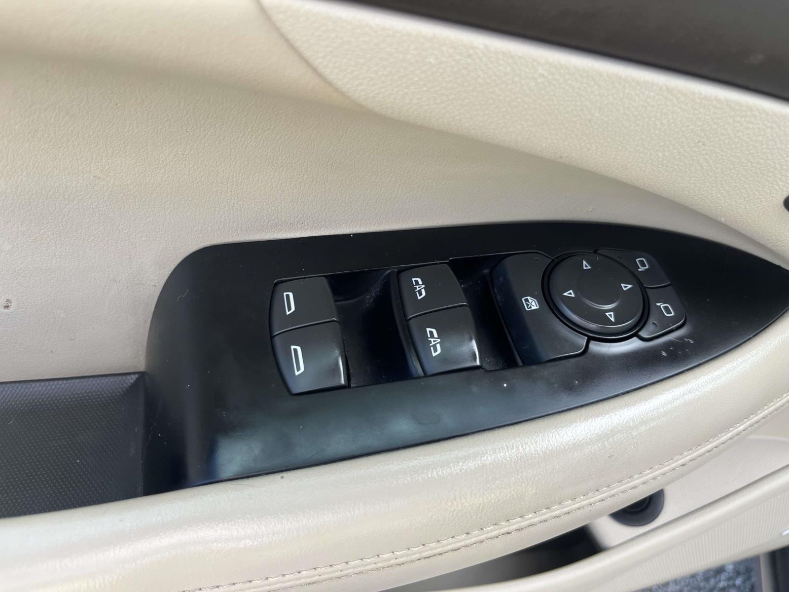 2017 Buick LaCrosse Essence - Photo 14