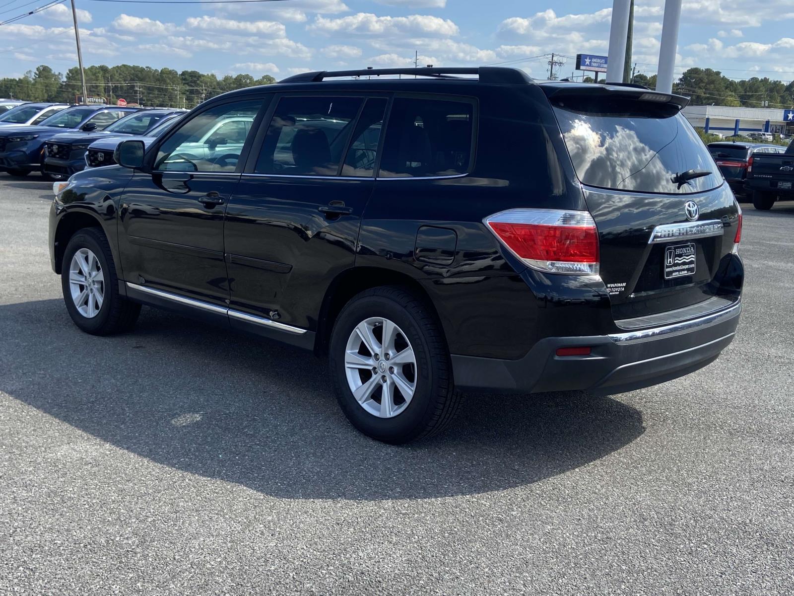 2013 Toyota Highlander Base Hybrid photo 4