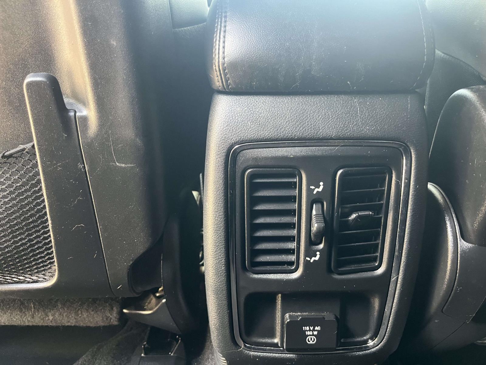 2019 Jeep Grand Cherokee Altitude - Photo 12