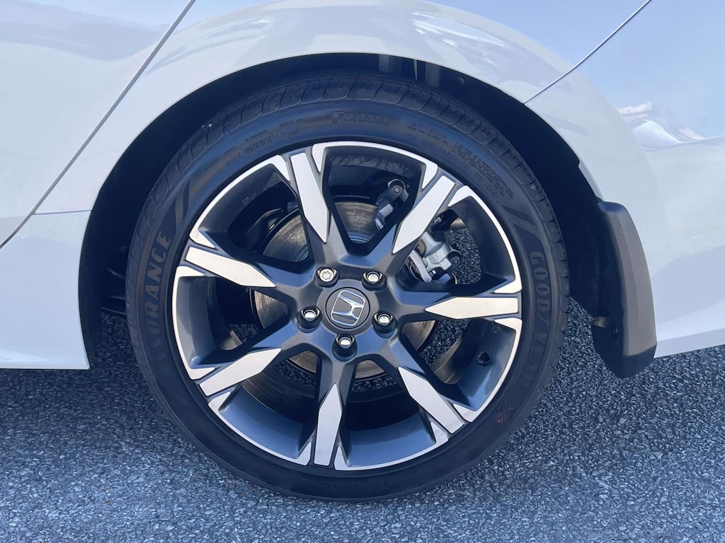 New 2026 Honda Civic Hybrid Sport Touring CVT Hatchback