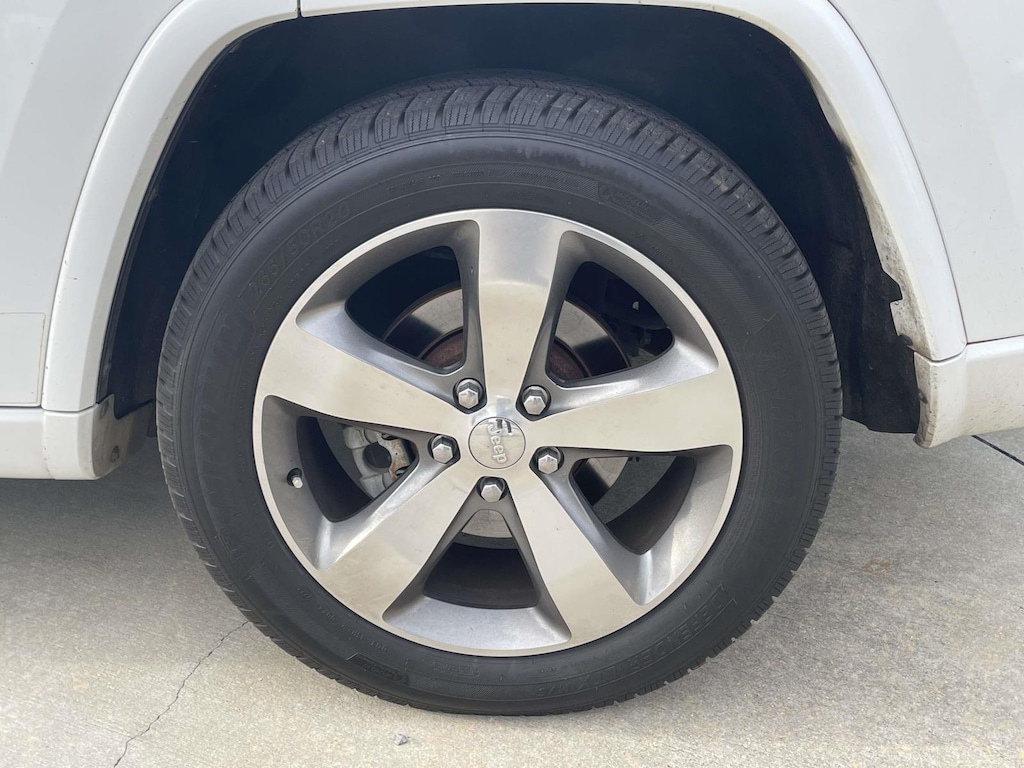 Used 2014 Jeep Grand Cherokee 4WD  OVERLAND Sport Utility