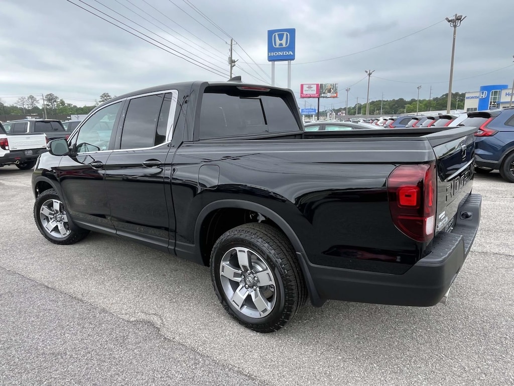 New 2026 Honda Ridgeline RTL AWD Truck Crew Cab