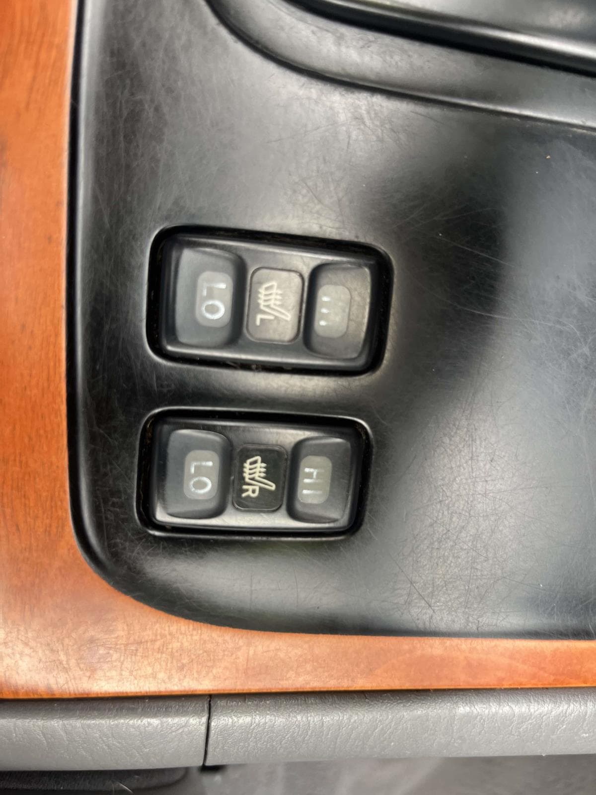 2002 Lexus LX 470 - Photo 20