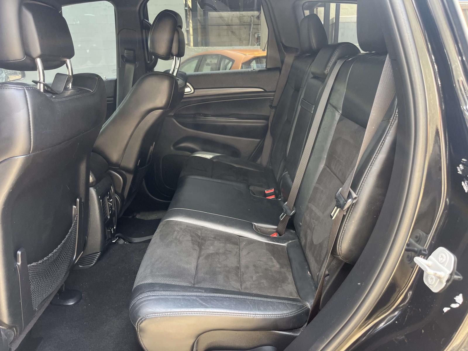 2019 Jeep Grand Cherokee Altitude - Photo 10