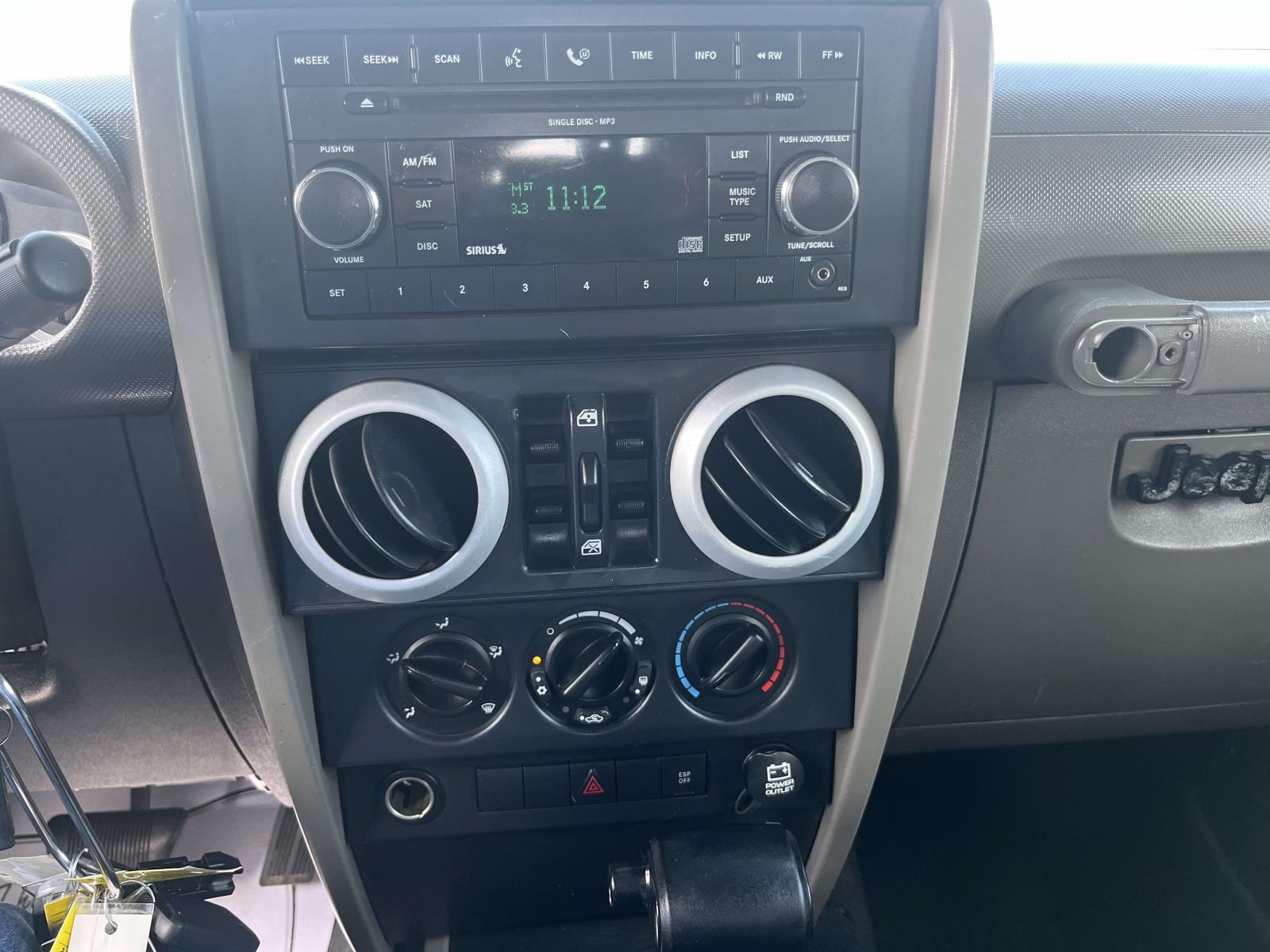 2008 Jeep Wrangler Unlimited Sahara - Photo 13