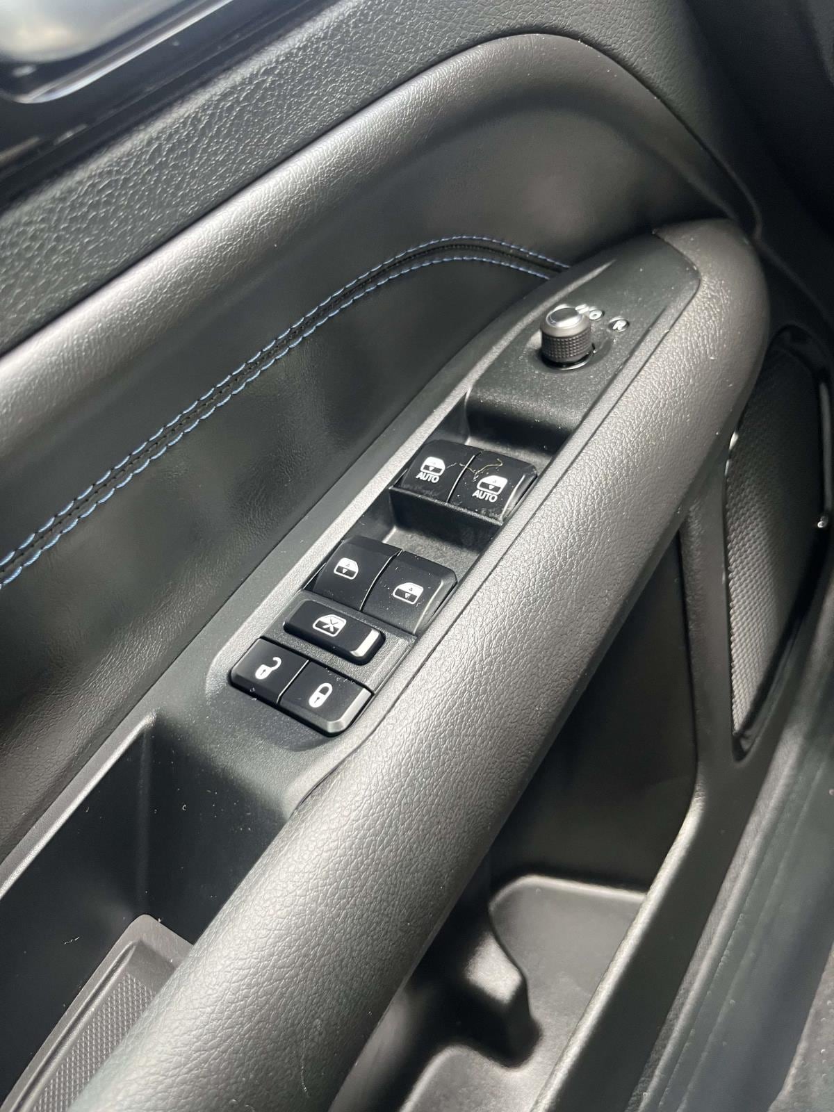 2026 Jeep Compass Altitude - Photo 15