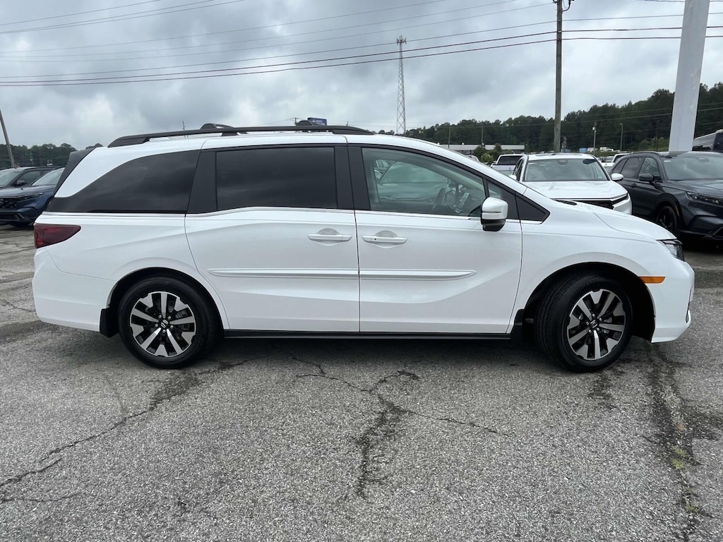 New 2026 Honda Odyssey EX-L Auto Van Passenger