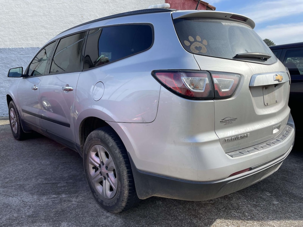 Used 2017 Chevrolet Traverse FWD LS W/1LS Sport Utility