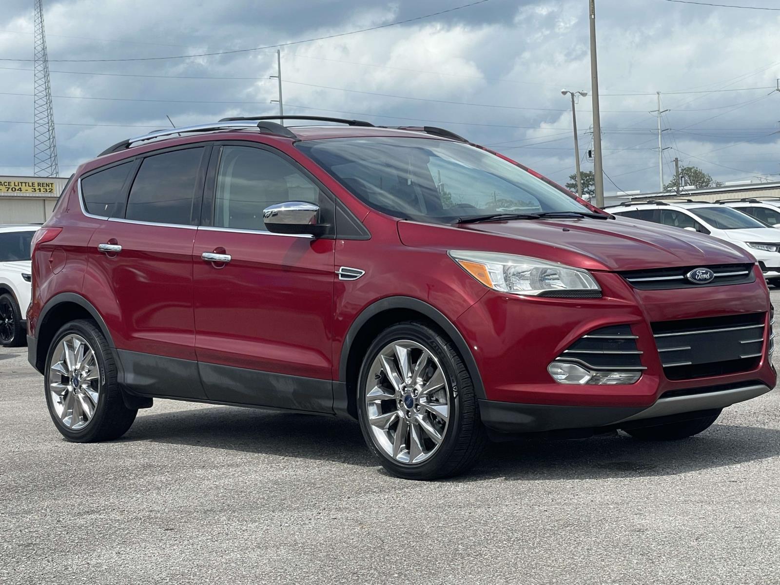 2015 Ford Escape SE's photo