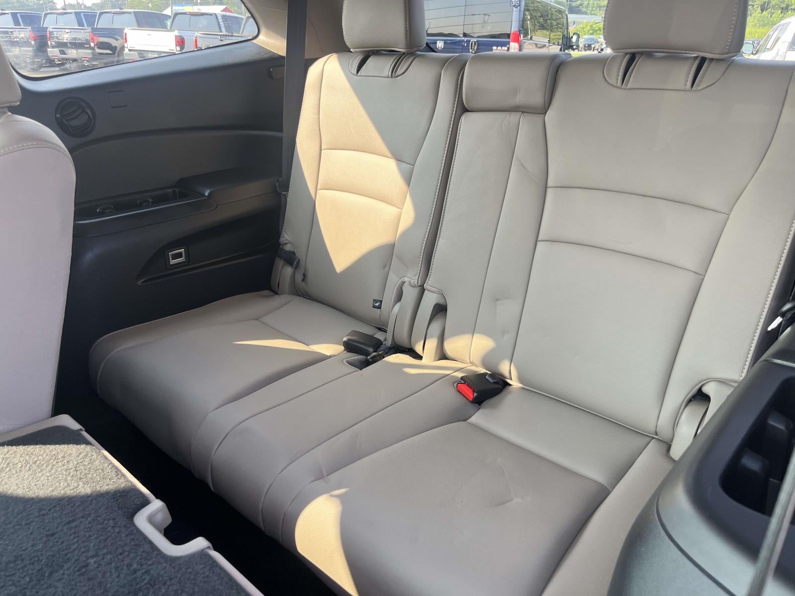 2020 Honda Pilot EX-L - Photo 12
