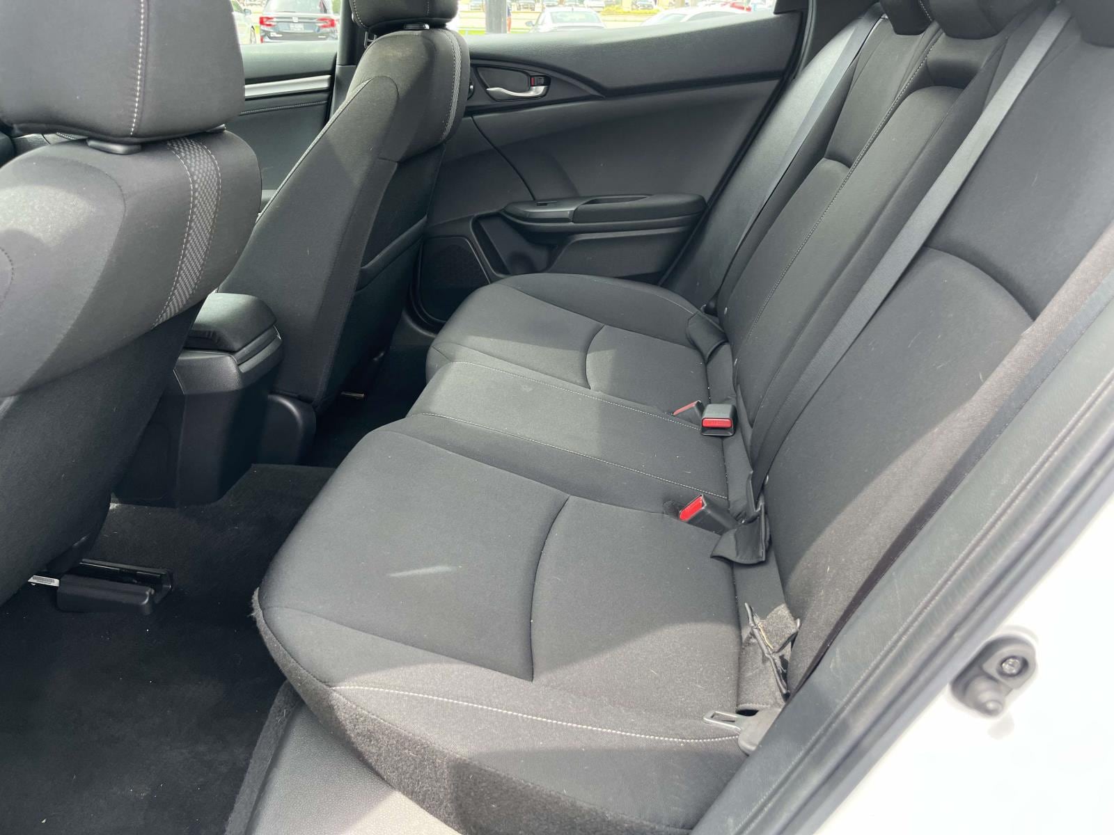 2021 Honda Civic Hatchback EX - Photo 7