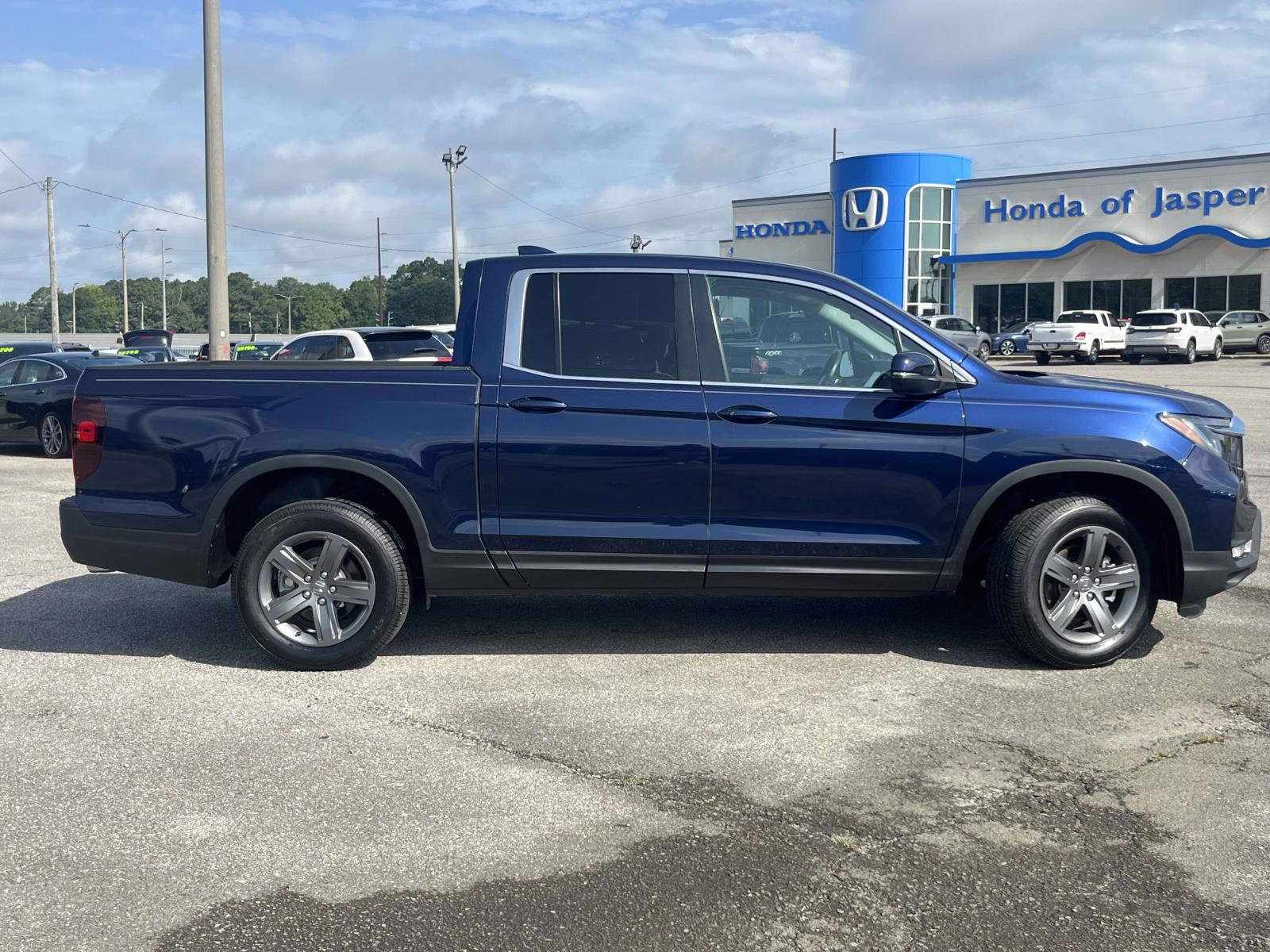 2023 Honda Ridgeline RTL - Photo 2