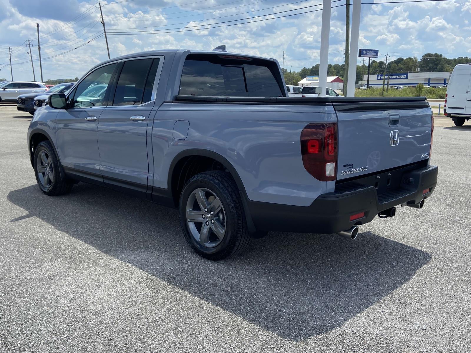 2023 Honda Ridgeline RTL-E photo 4