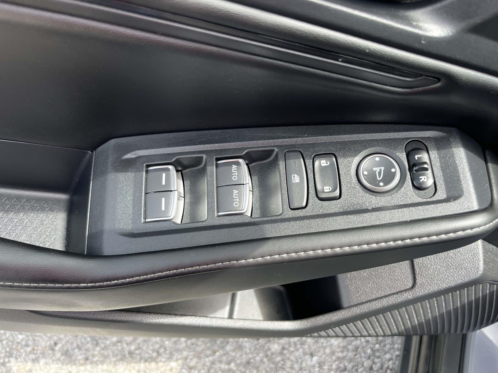 2023 Honda Accord Hybrid Sport - Photo 11