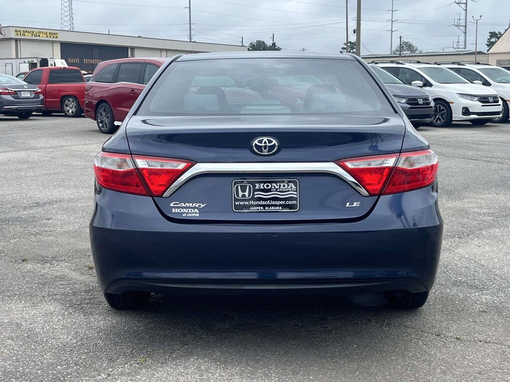 Used 2017 Toyota Camry LE Auto (Natl) Car