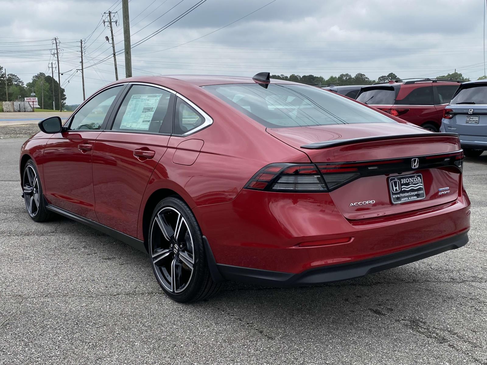 2025 Honda Accord Hybrid Sport photo 3