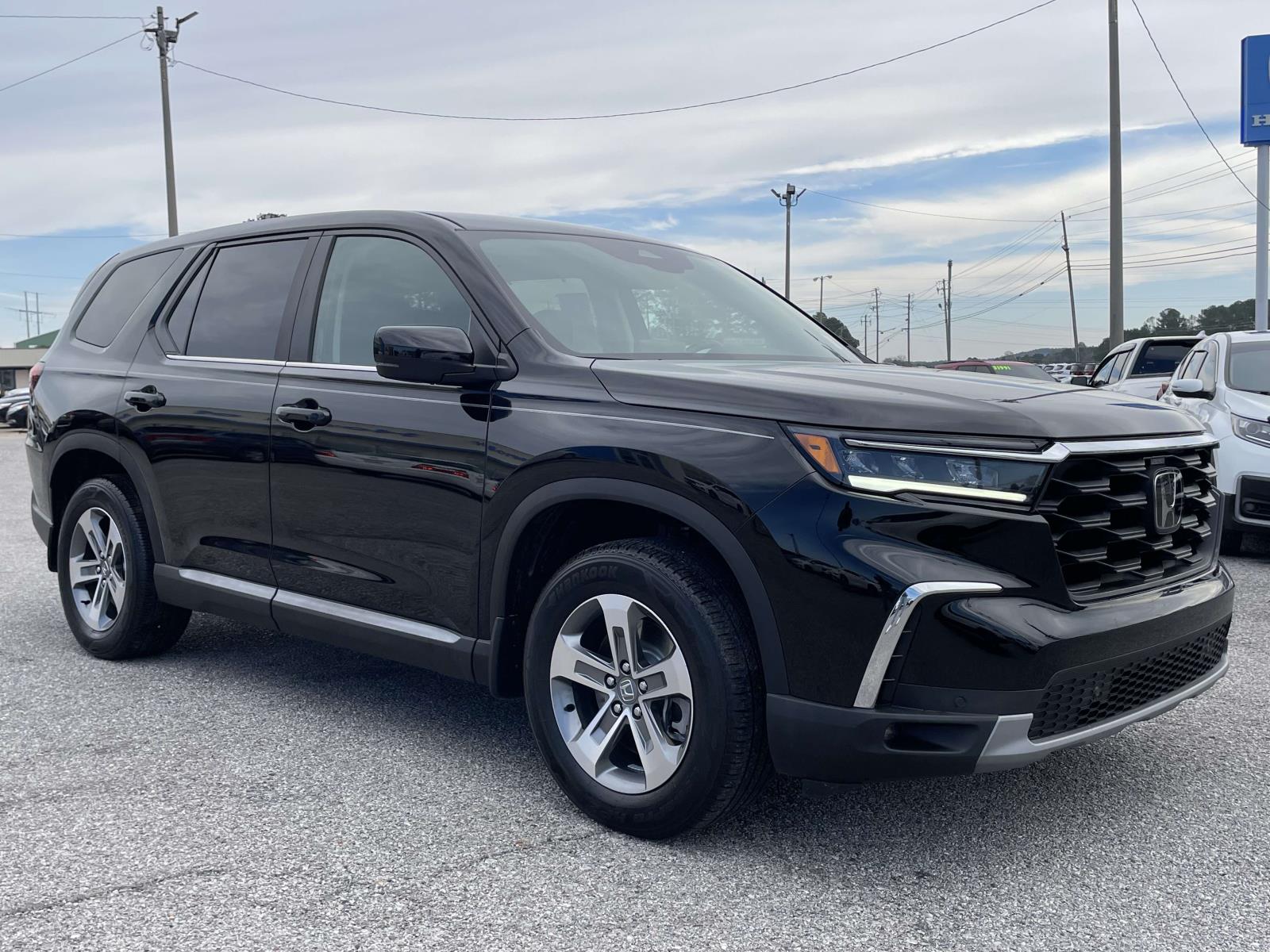 2023 Honda Pilot EX-L's photo