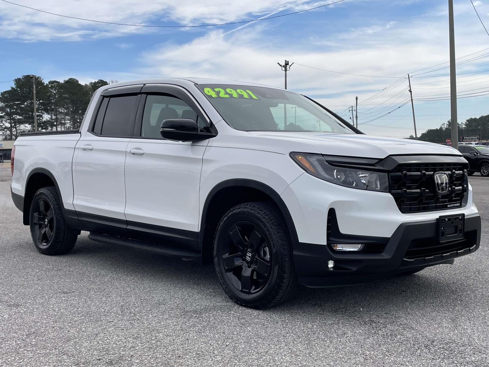 2025 Honda Ridgeline Black Edition's photo
