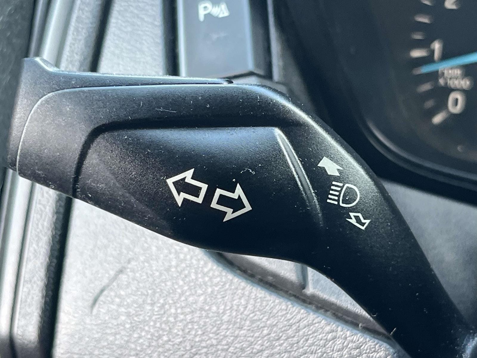 2015 Ford Transit XL - Photo 26