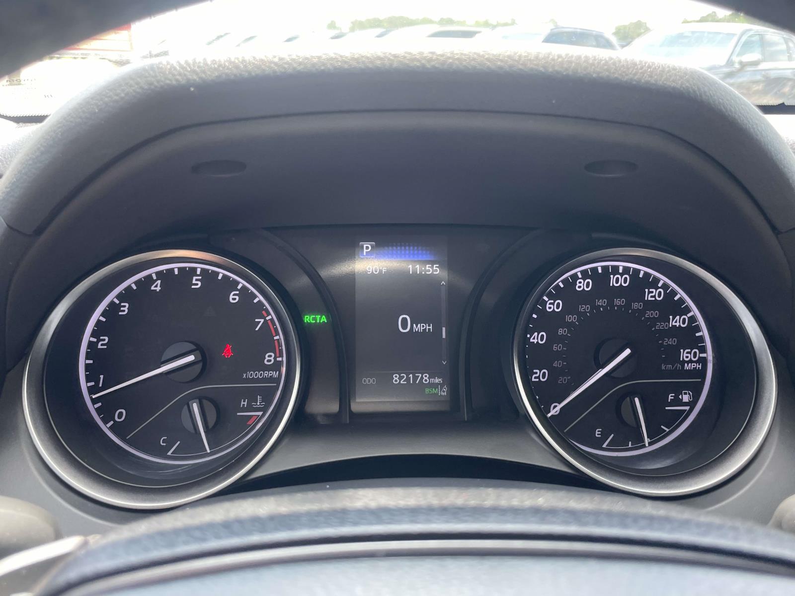 2023 Toyota Camry SE - Photo 16