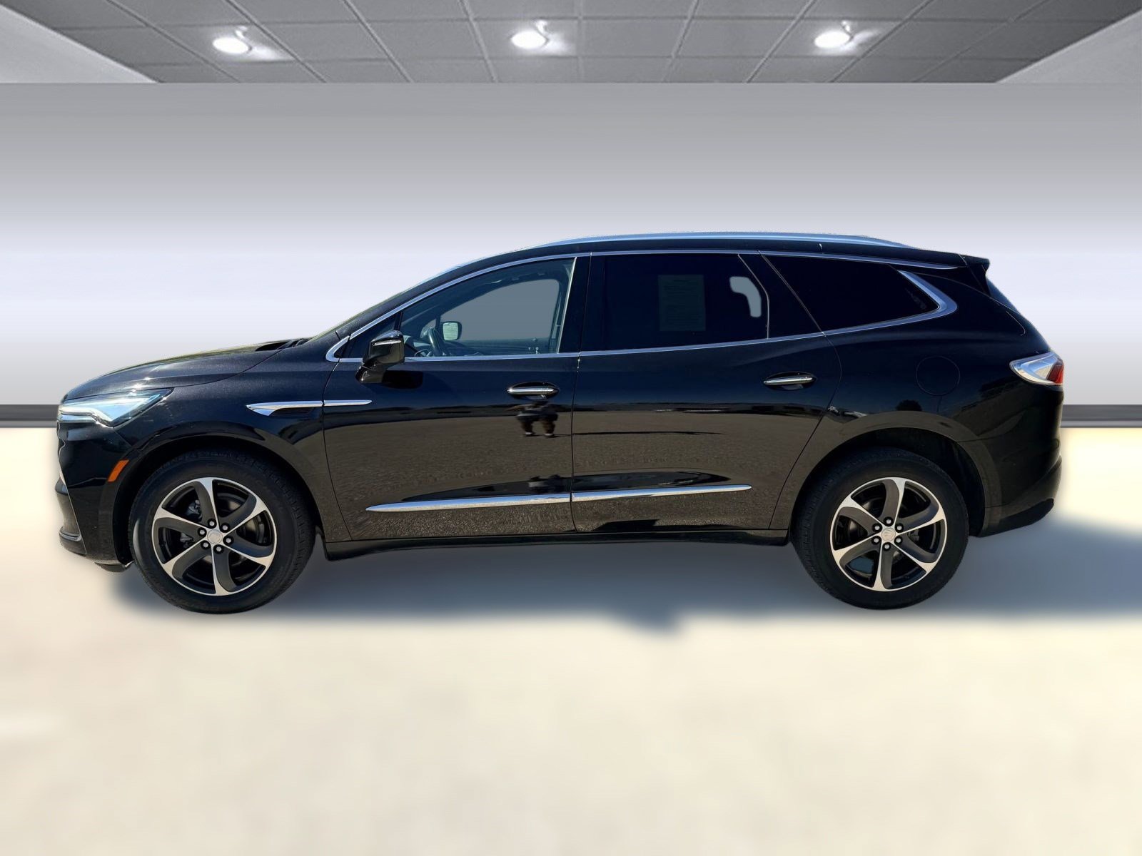 2022 Buick Enclave Essence photo 2