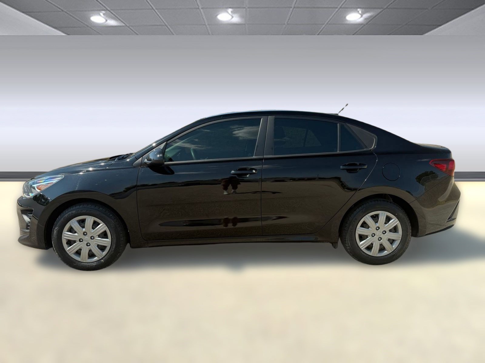 2022 Kia Rio LX photo 2