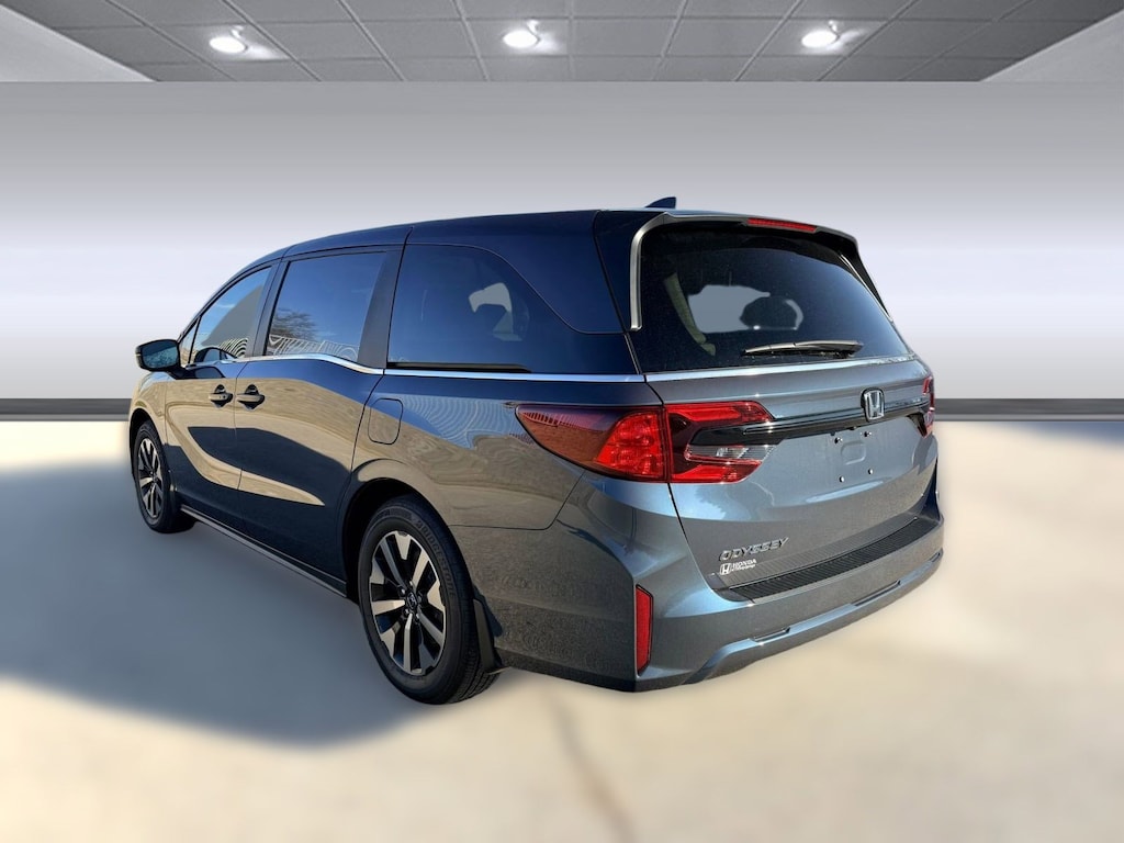 New 2026 Honda Odyssey EX-L Van Passenger