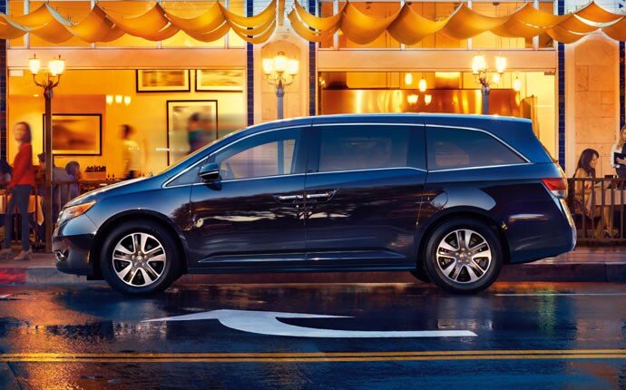 2015-honda-odyssey-exterior-side1.jpg