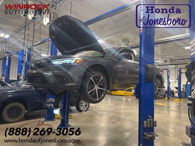 2022 Honda Civic Touring CVT's photo