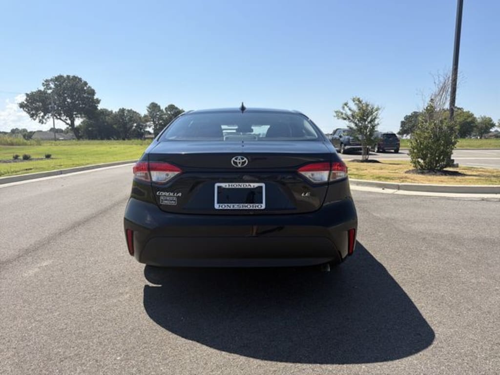 Used 2024 Toyota Corolla LE Sedan