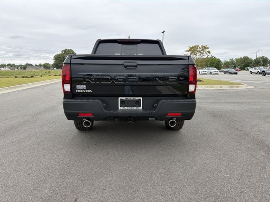 New 2026 Honda Ridgeline RTL Truck Crew Cab