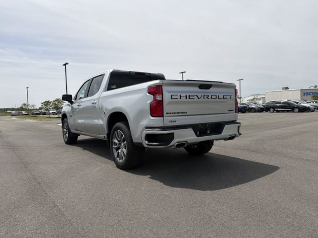 Used 2021 Chevrolet Silverado 1500 RST Truck