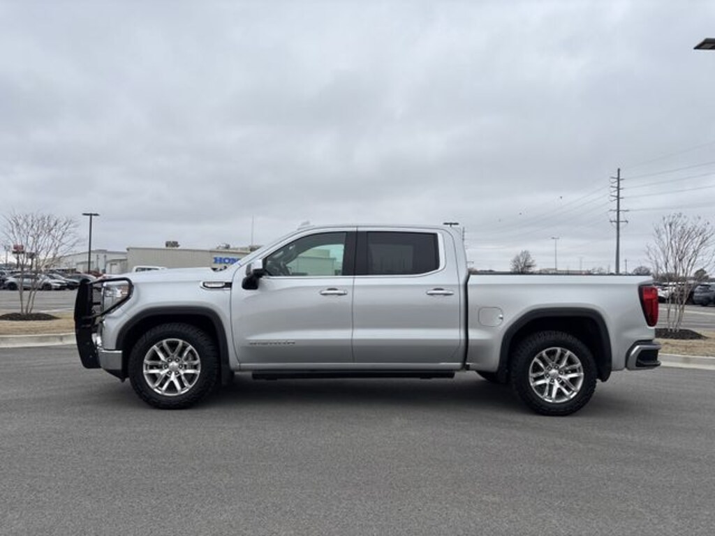 Used 2020 GMC Sierra 1500 SLT Truck