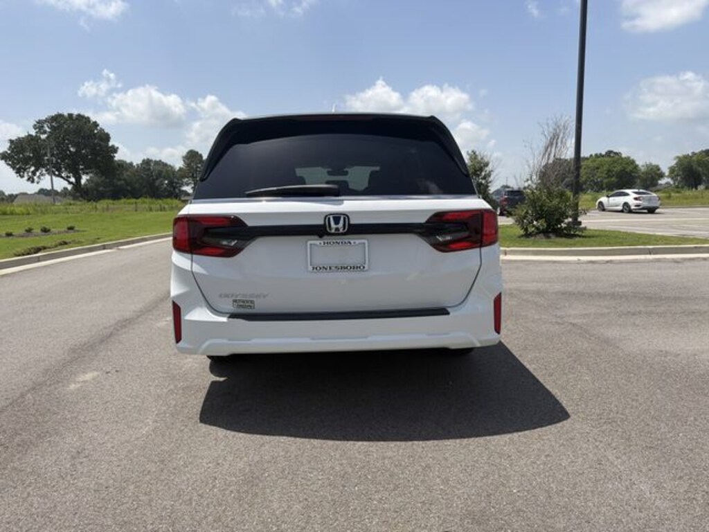 New 2026 Honda Odyssey EX-L Van Passenger