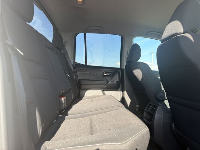 2023 Honda Ridgeline Sport - Photo 16