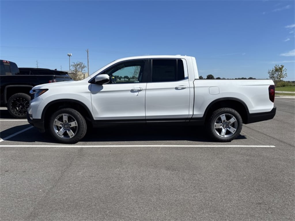 New 2026 Honda Ridgeline RTL Truck Crew Cab