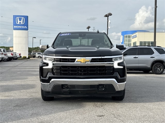 Used 2023 Chevrolet Silverado 1500 LT with VIN 1GCUDDED3PZ323070 for sale in Jonesboro, AR