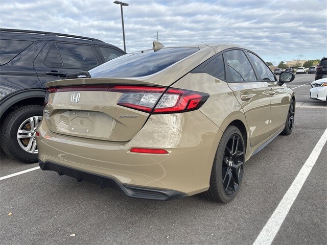 2025 Honda Civic Sport Hatchback photo 2