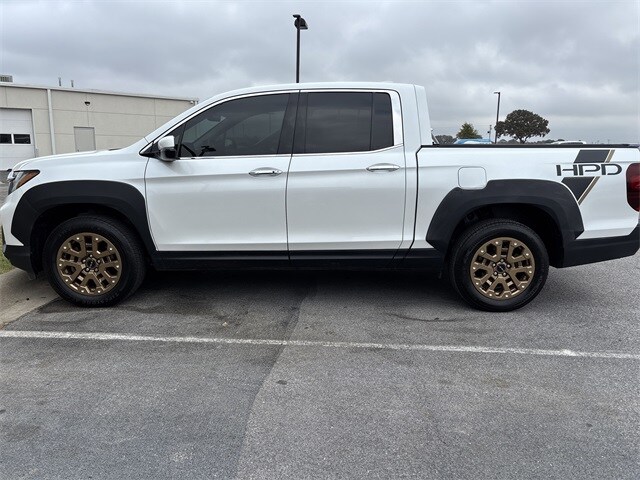 2021 Honda Ridgeline RTL-E photo 2