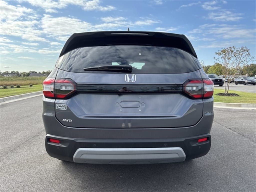 New 2025 Honda Pilot EX-L+ SUV