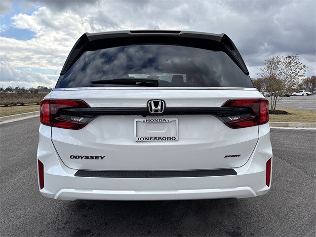 2026 Honda Odyssey photo 4