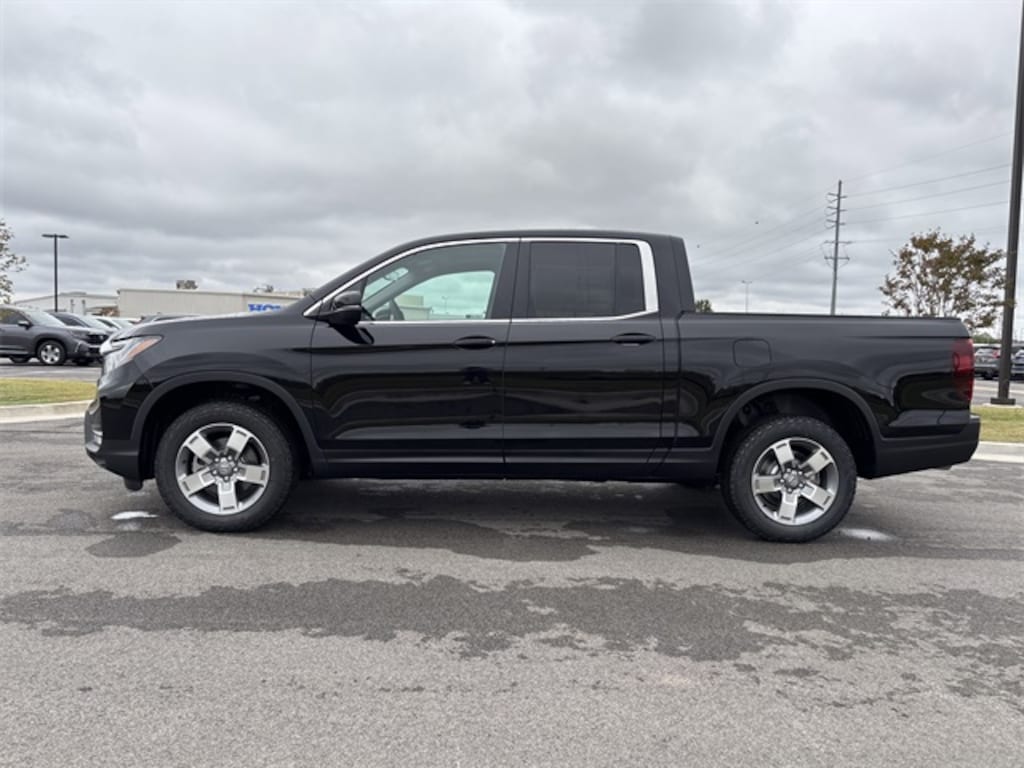 New 2026 Honda Ridgeline RTL Truck Crew Cab