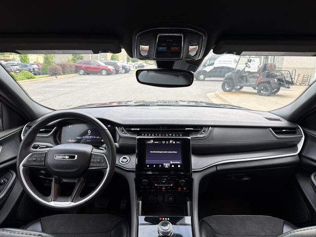 2024 Jeep Grand Cherokee L Altitude - Photo 19