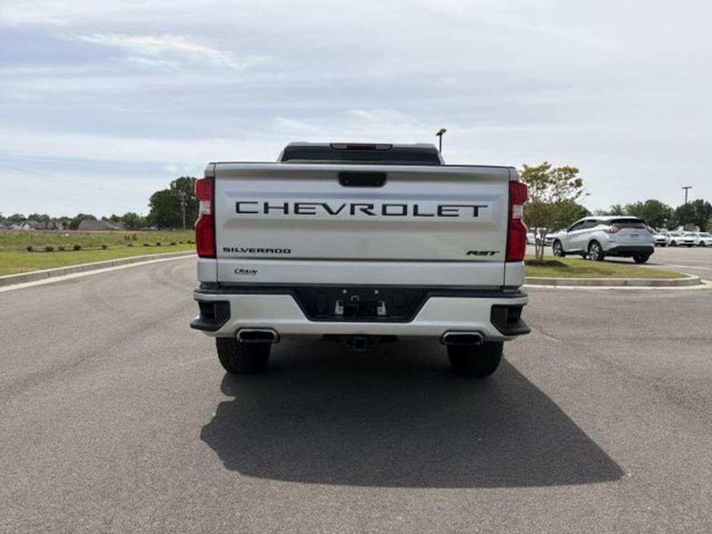 Used 2021 Chevrolet Silverado 1500 RST Truck