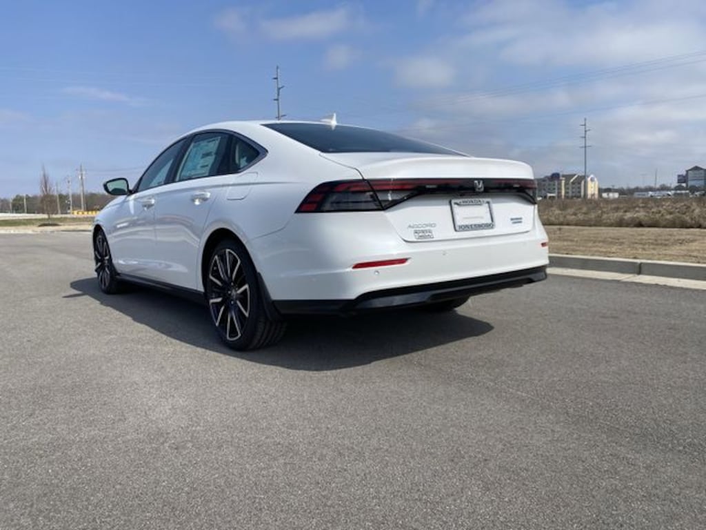 New 2025 Honda Accord Hybrid Touring Sedan