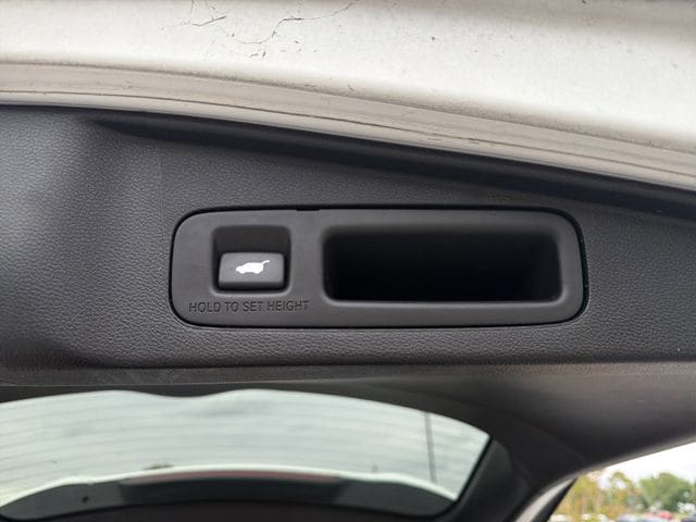 2021 Honda CR-V Touring - Photo 23