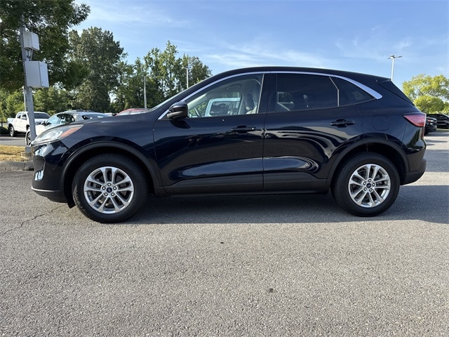 Used 2021 Ford Escape SE with VIN 1FMCU9G60MUA38631 for sale in Jonesboro, AR