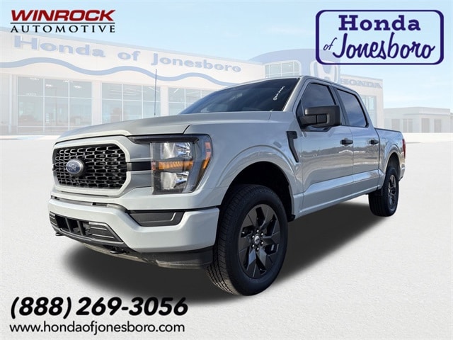 2023 Ford F-150 XL's photo